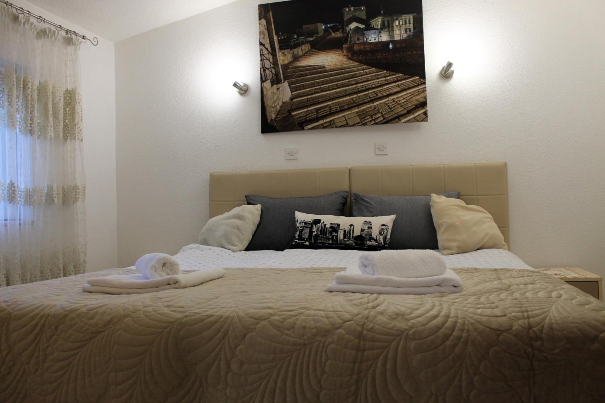 Apartment Silver Near Old Town *